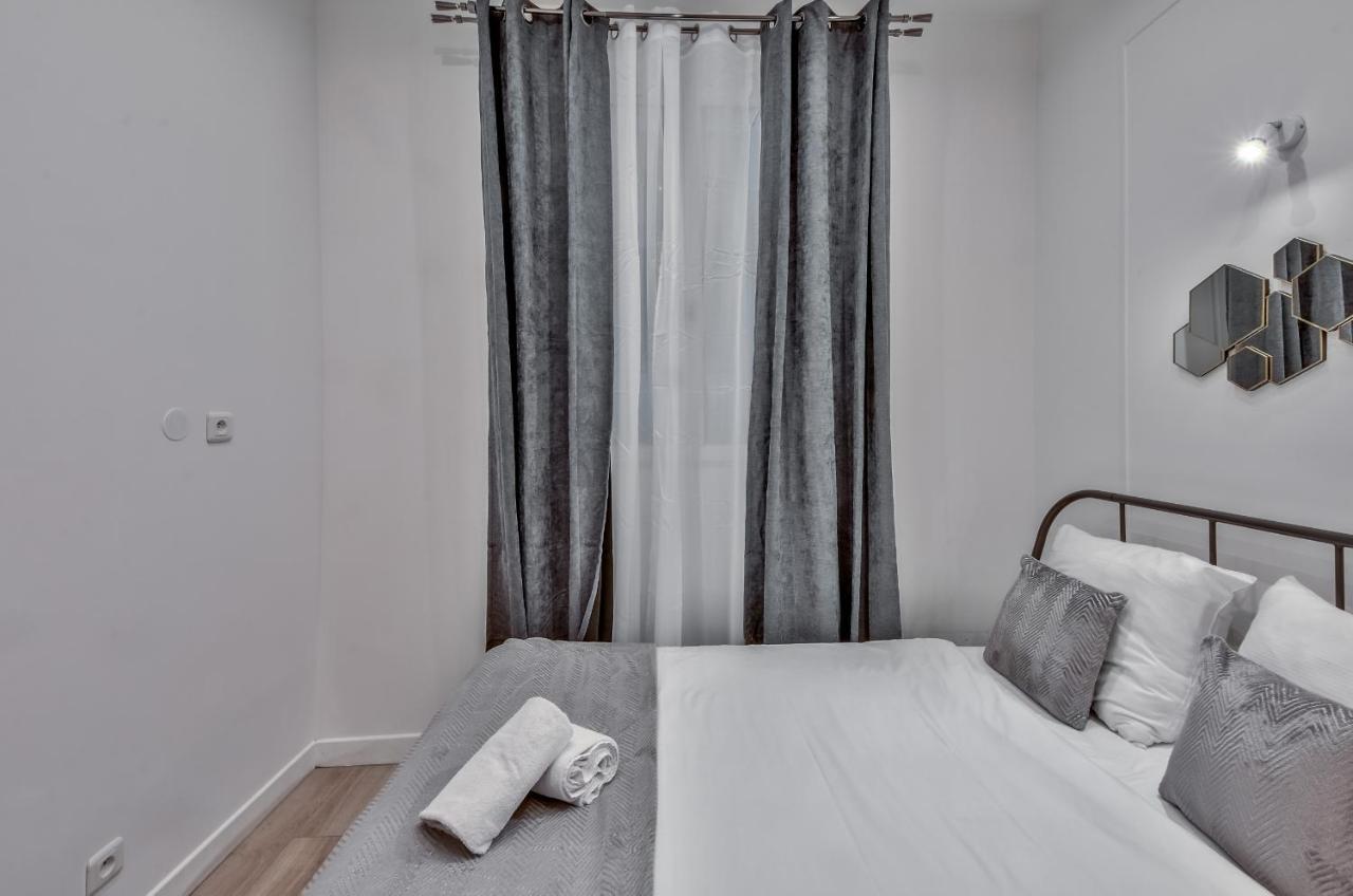 35 - Luxury Flat Grands Boulevards Paris Exterior photo